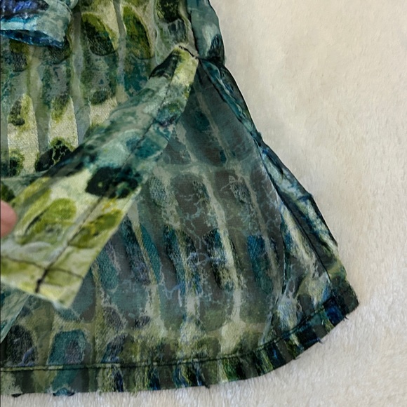 Chico's Green and Blue Patterned Blouse - Picture 9 of 12